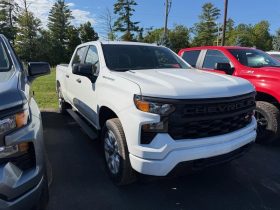 2026 Chevrolet Silverado 1500 Crew Cab Standard Box 4-Wheel Drive Custom