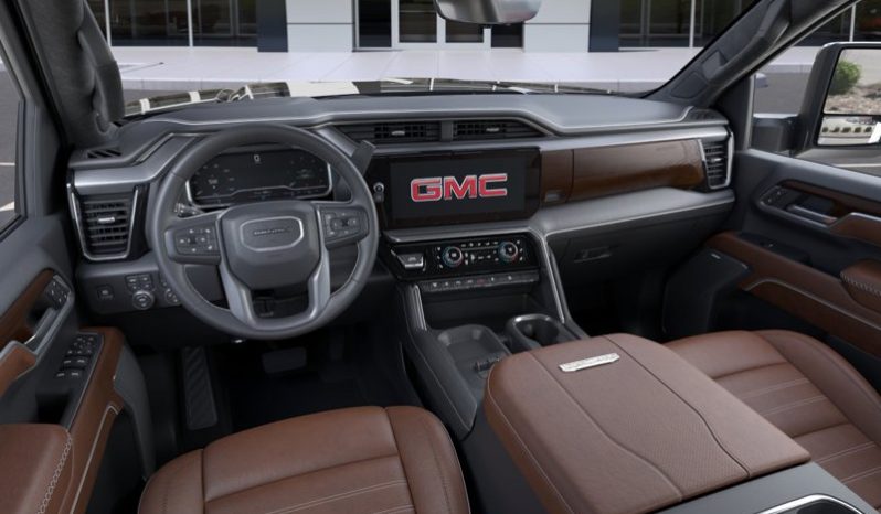 
								2026 GMC Sierra 2500 Crew Cab Standard Box 4-Wheel Drive Denali Ultimat full									