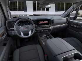 2026 GMC Sierra 1500 Crew Cab Short Box 4-Wheel Drive Elevation