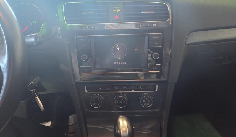 
								2018 Volkswagen Golf 5-Dr 1.8t Trendline full									