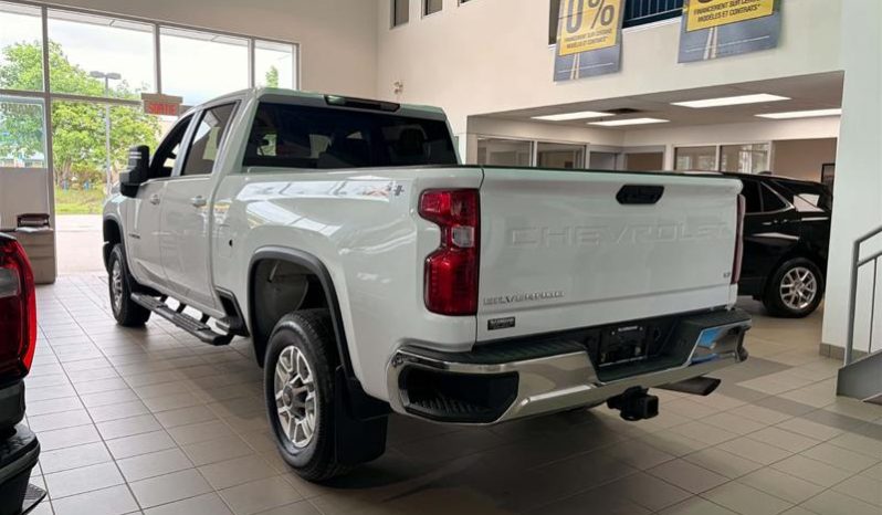 
								2024 Chevrolet Silverado 2500 4WD Crew Cab Standard Box LT full									