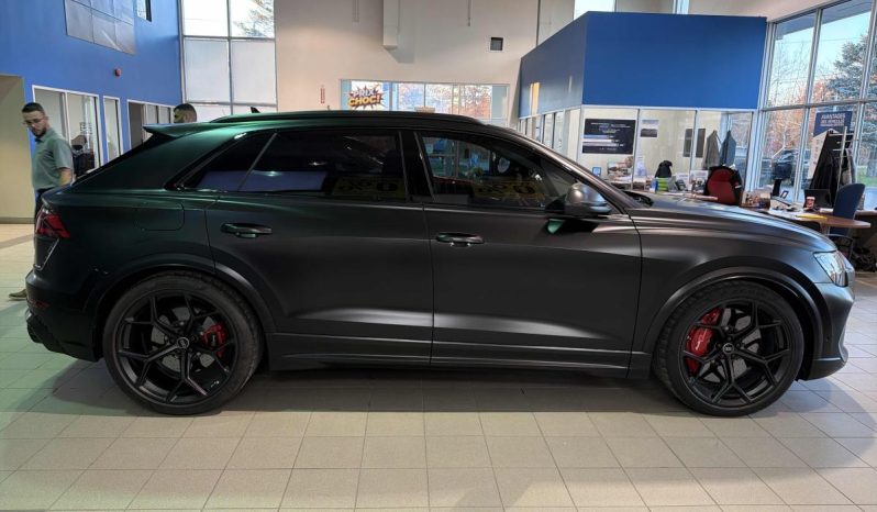 
								2025 Audi RS Q8 4.0 TFSI quattro Tiptronic de performance full									