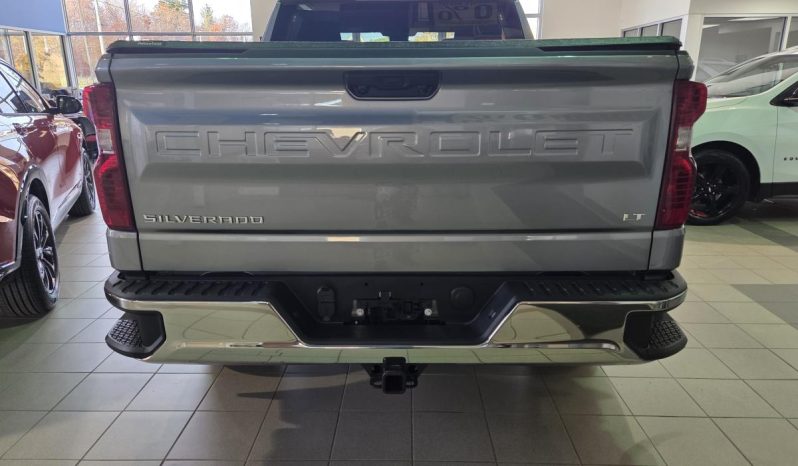 
								2026 Chevrolet Silverado 1500 Crew Cab Short Box 4 full									