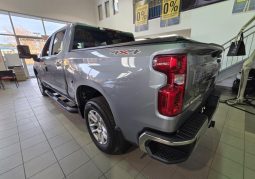 
										2026 Chevrolet Silverado 1500 Crew Cab Short Box 4 full									