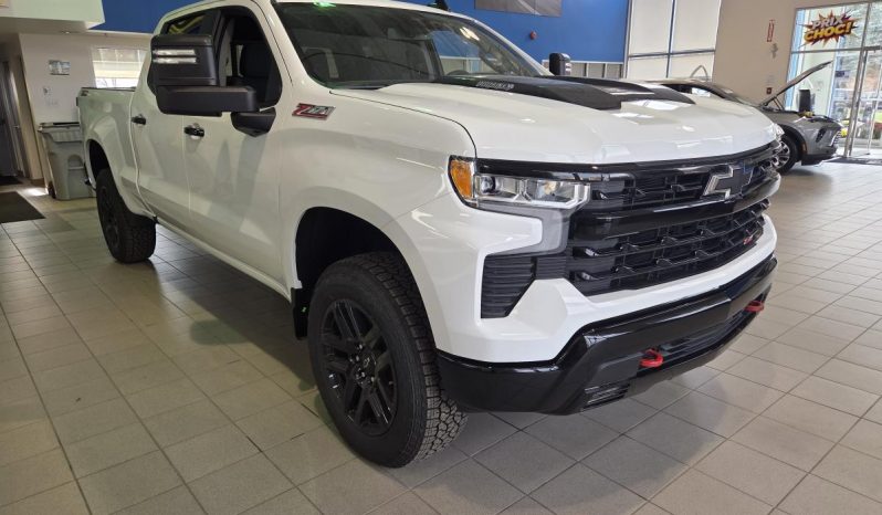
								2026 Chevrolet Silverado 1500 Crew Cab Standard full									