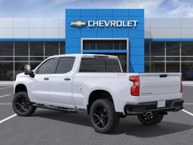 2026 Chevrolet Silverado 1500 Crew Cab Standard Box 4-Wheel Drive LT Trail Boss