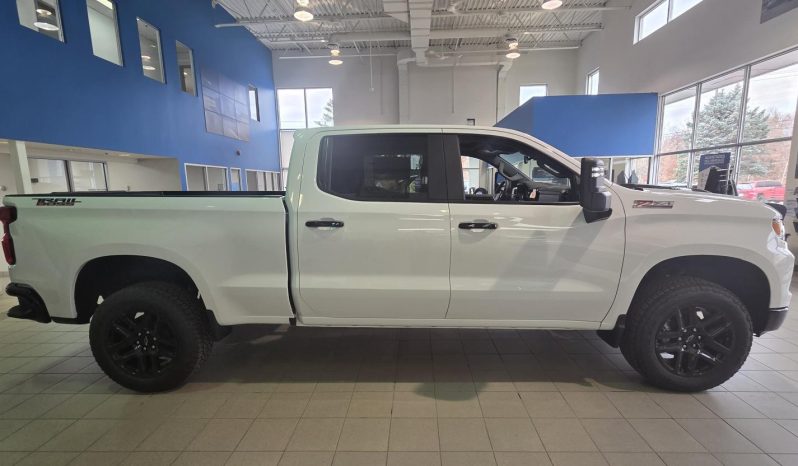 
								2026 Chevrolet Silverado 1500 Crew Cab Standard full									