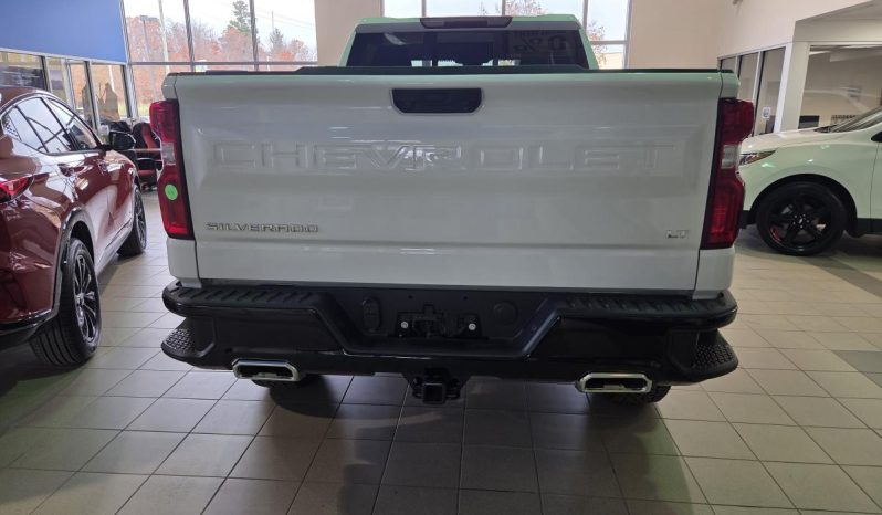 
								2026 Chevrolet Silverado 1500 Crew Cab Standard full									