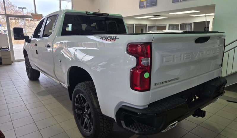 
								2026 Chevrolet Silverado 1500 Crew Cab Standard full									