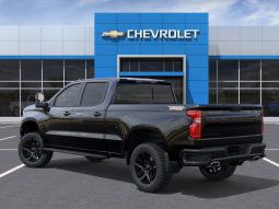 
										2026 Chevrolet Silverado 1500 Crew Cab Standard Box 4-Wheel Drive LT Trail Boss full									