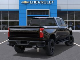 2026 Chevrolet Silverado 1500 Crew Cab Standard Box 4-Wheel Drive LT Trail Boss