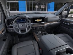
										2026 Chevrolet Silverado 1500 Crew Cab Standard Box 4-Wheel Drive LT Trail Boss full									