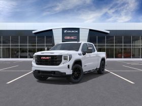 2026 GMC Sierra 1500 Crew Cab Short Box 4-Wheel Drive Elevation