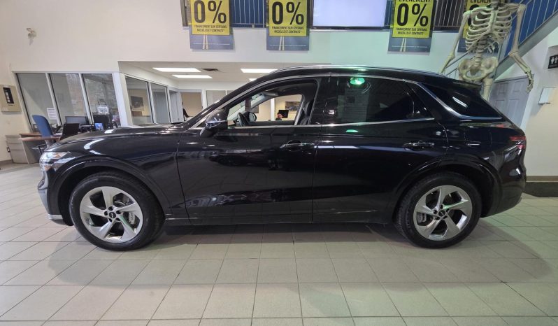 
								2026 Genesis GV70 2.5t Advanced Awd full									