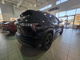 2027 Chevrolet Equinox Awd Rs