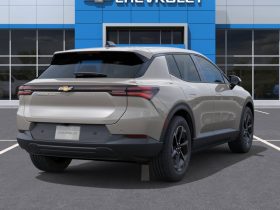 2027 Chevrolet Equinox EV 4dr LT1 w/PCY