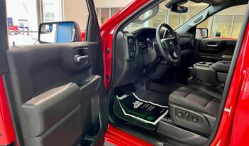 
										2023 Chevrolet Silverado 1500 Custom full									