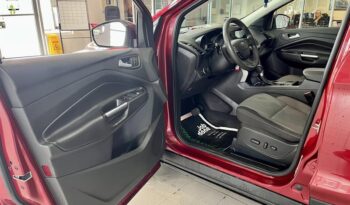 
										2017 Ford Escape SE full									