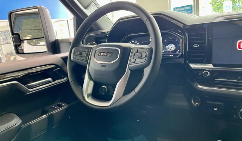 
								2023 GMC Sierra 1500 Elevation full									