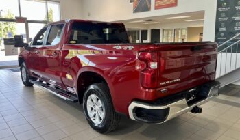 
										2023 Chevrolet Silverado 1500 LT full									
