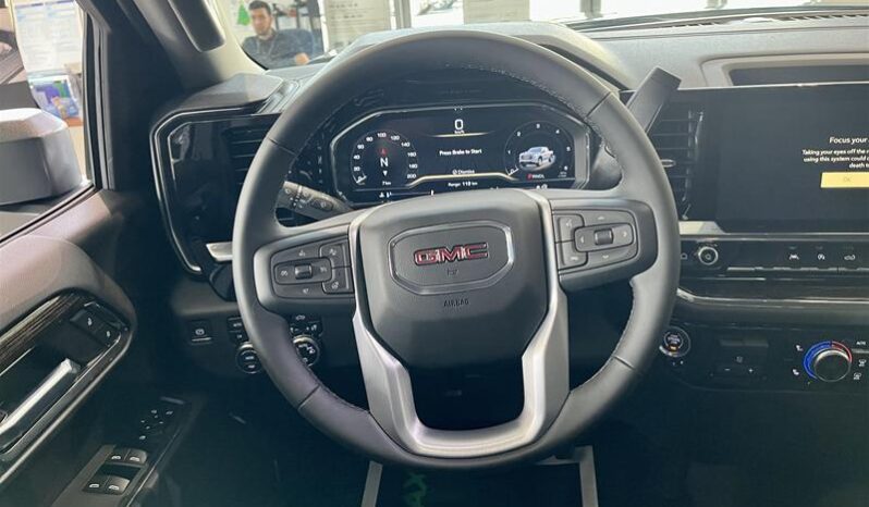 
								2023 GMC Sierra 1500 SLE full									