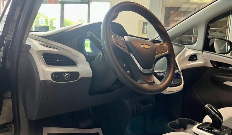
								2017 Chevrolet Bolt EV LT full									
