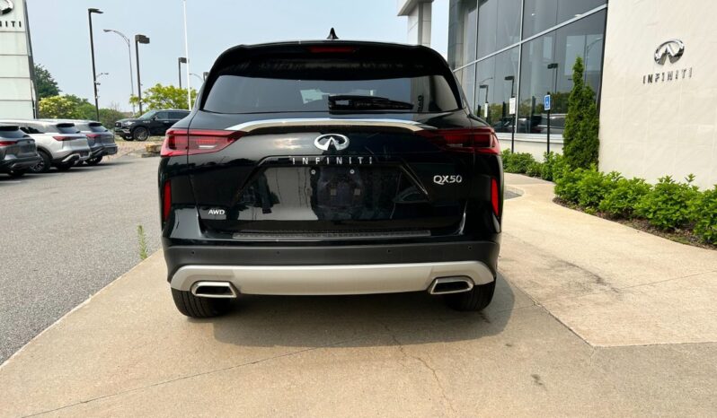 
								2023 Infiniti QX50 PURE full									