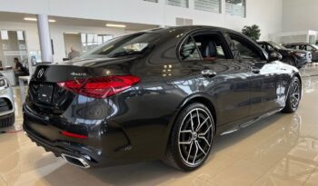 
										2023 Mercedes-Benz C300 4MATIC Sedan full									