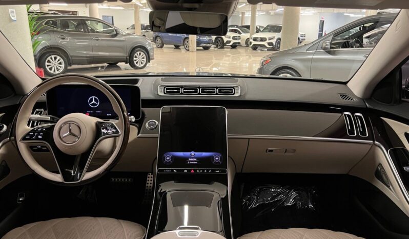 
								2022 Mercedes-Benz S580 4MATIC Sedan full									