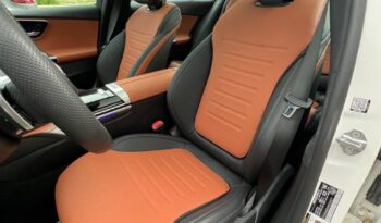 
										2023 Mercedes-Benz C300 4MATIC Sedan full									