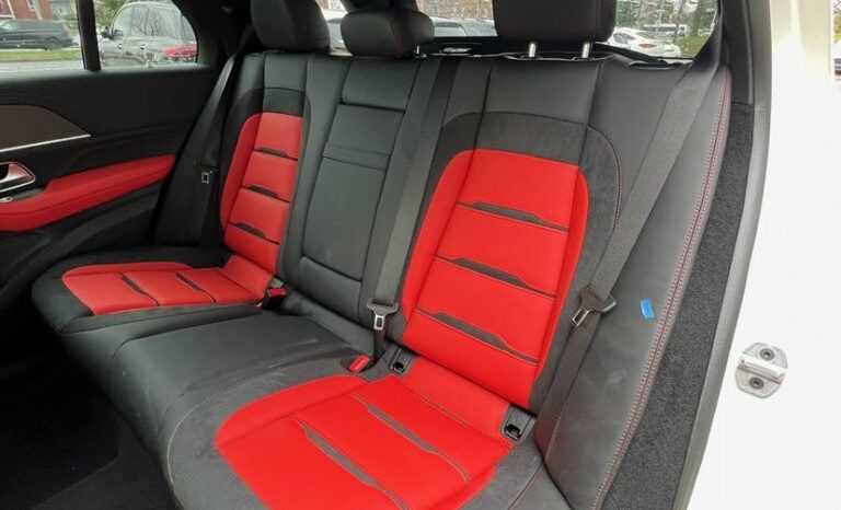 
								2023 Mercedes-Benz GLE AMG 63 4MATIC full									