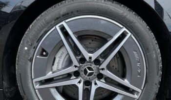 
										2023 Mercedes-Benz C300 4MATIC Sedan full									