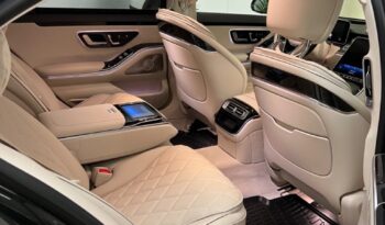 
										2022 Mercedes-Benz S580 4MATIC Sedan full									