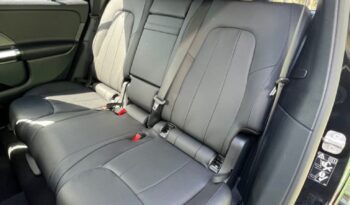 
										2023 Mercedes-Benz GLB250 4MATIC SUV full									