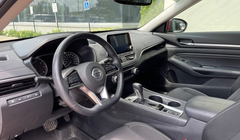 
								2019 Nissan Altima 2.5 SV full									