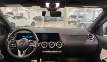 
										2022 Mercedes-Benz GLA250 4MATIC SUV full									
