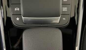 
										2022 Mercedes-Benz GLA250 4MATIC SUV full									