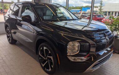 2023 Mitsubishi Outlander SEL