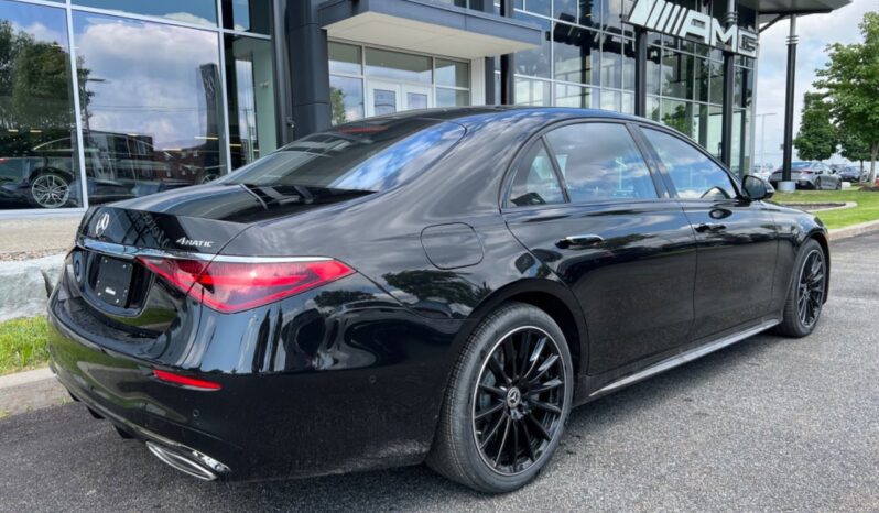 
								2023 Mercedes-Benz S580e 4MATIC Sedan full									