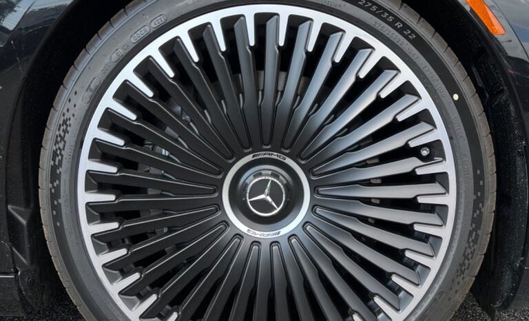 
								2023 Mercedes-Benz EQS AMG 4MATIC+ Sedan full									