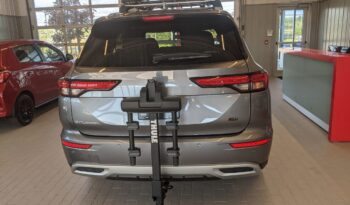 
										2023 Mitsubishi Outlander LE PREMIUM full									