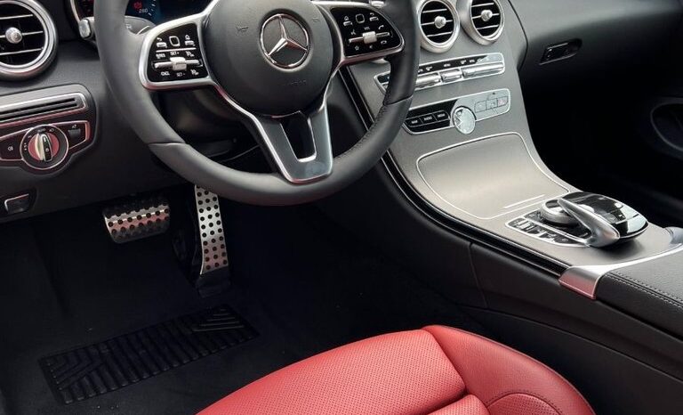 
								2023 Mercedes-Benz C300 4MATIC Coupe full									