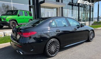 
										2023 Mercedes-Benz C300 4MATIC Sedan full									