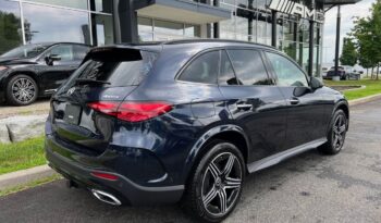 
										2023 Mercedes-Benz GLC300 4MATIC SUV full									