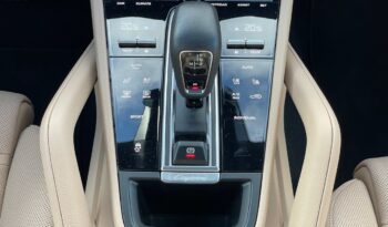 
										2023 Porsche Cayenne Platinum full									