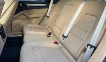 
										2023 Porsche Cayenne Platinum full									