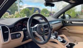 
										2023 Porsche Cayenne Platinum full									