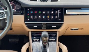 
										2023 Porsche Cayenne Platinum full									