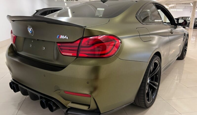 
								2018 BMW M4 Coupe full									