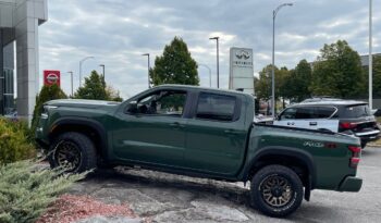 
										2024 Nissan Frontier PRO-4X full									